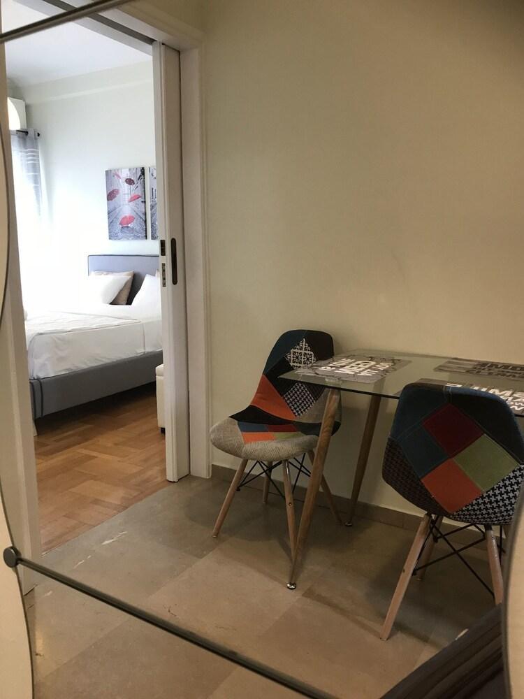 Athenian Sunny Apartment Buitenkant foto